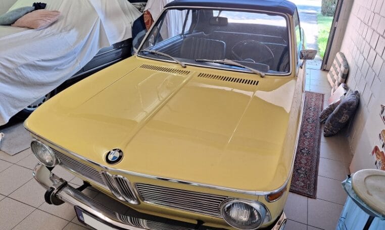 BMW 2002 Vollcabrio Condorgelb 0