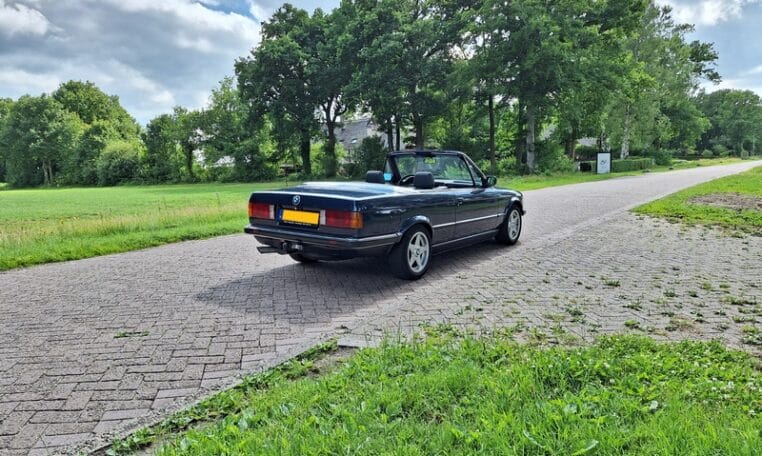 BMW 320i Cabrio E30 Royalblauw Met Blauw Leder 276000 Km 0
