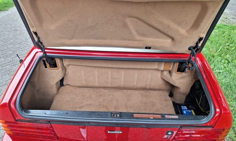 Mercedes Benz 500 SL Rood Met Beige Leder 109000 Mijl 0