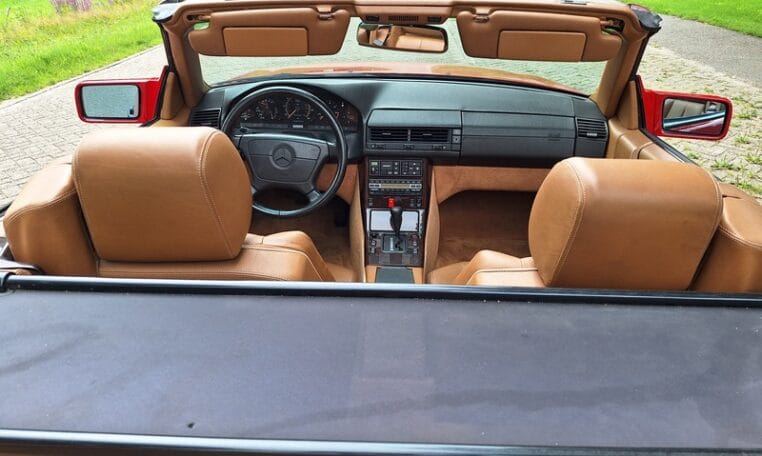 Mercedes Benz 500 SL Rood Met Beige Leder 109000 Mijl 0