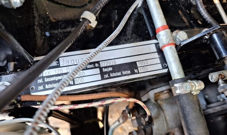 Jaguar XK120 DHC Zwart Met Rood Leder 0