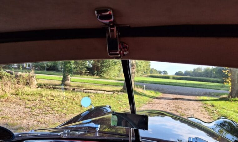 Jaguar XK120 DHC Zwart Met Rood Leder 0