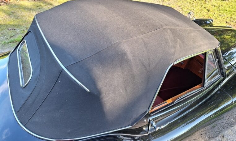 Jaguar XK120 DHC Zwart Met Rood Leder 0