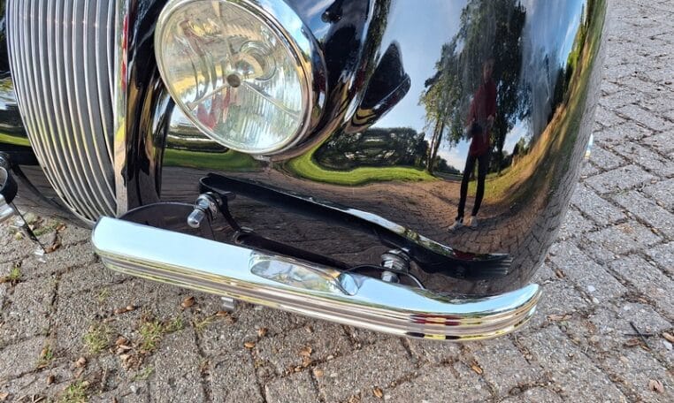 Jaguar XK120 DHC Zwart Met Rood Leder 1