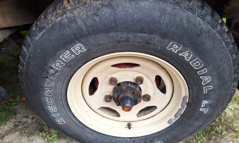 Land Rover Defender 88 Donkergroen Met Groen Stof 21000 Km 0