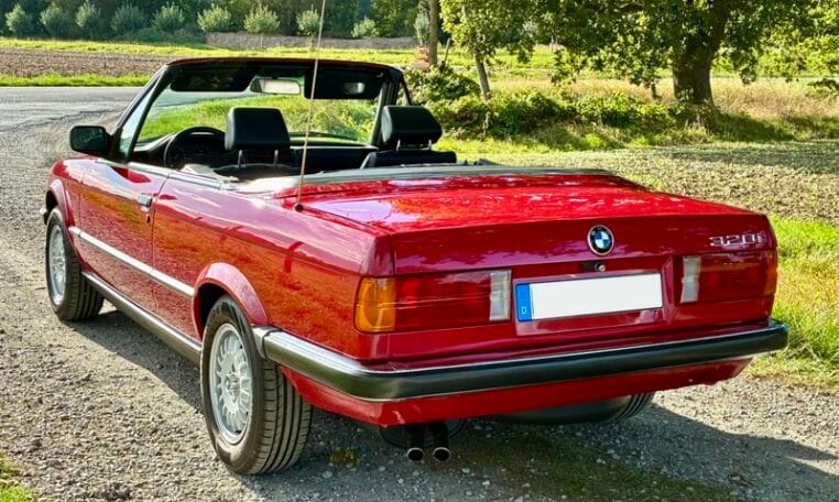 BMW 320i Cabrio E30 Rood Met Zwart Leder 148000 Km 0