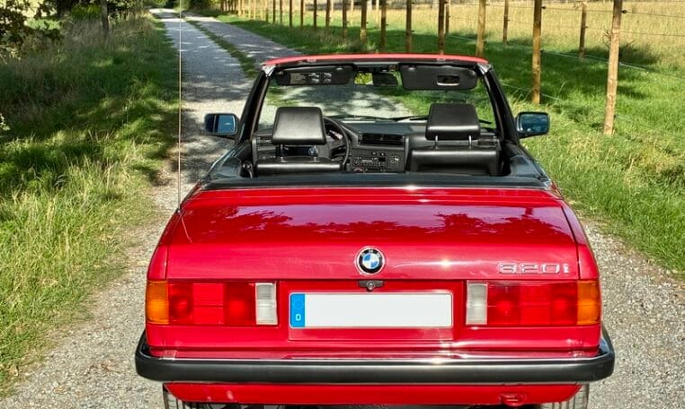 BMW 320i Cabrio E30 Rood Met Zwart Leder 148000 Km 0