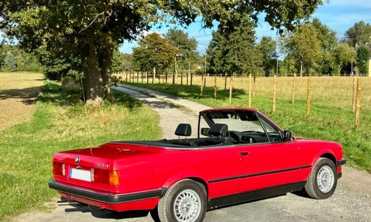 BMW 320i Cabrio E30 Rood Met Zwart Leder 148000 Km 0