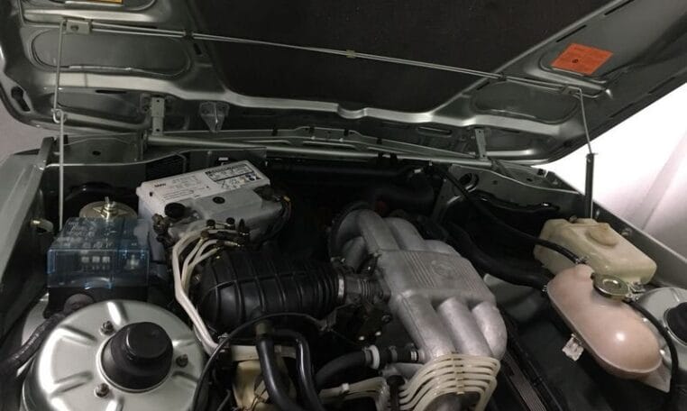 BMW 323i E21 6 Cyl. Groen Met Zwart Stof Recaro Sportinterieur 89000 Km 0