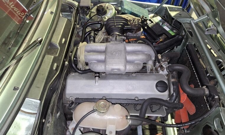 BMW 323i E21 6 Cyl. Groen Met Zwart Stof Recaro Sportinterieur 89000 Km 0