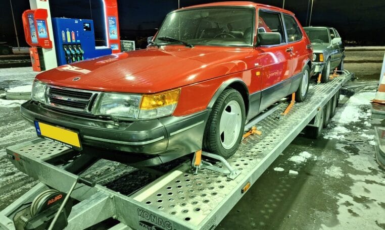 Saab 900 S 16V Rood Met Grijs Leder Interieur 94000 Km 0