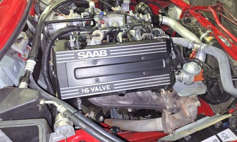 Saab 900 S 16V Rood Met Grijs Leder Interieur 94000 Km 0