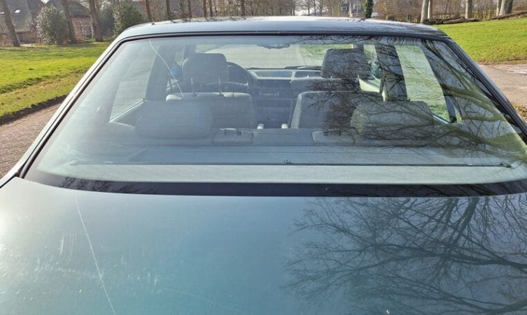 BMW 730i Aut. Donkergroen Met Beige Leder 0