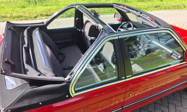 BMW 325i E30 Baur Cabriolet Rood Met Grijs Stof 152000 Km 0
