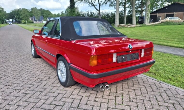 BMW 325i E30 Baur Cabriolet Rood Met Grijs Stof 152000 Km 0