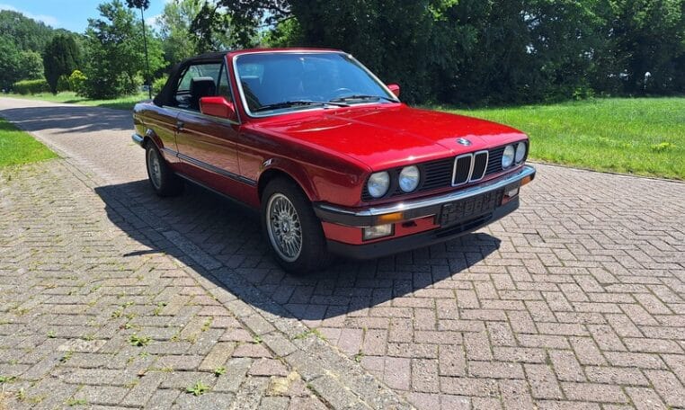 BMW 325i Cabrio E30 Weinrot Metallic 243000 Km Met Grijs Stof Interieur 0