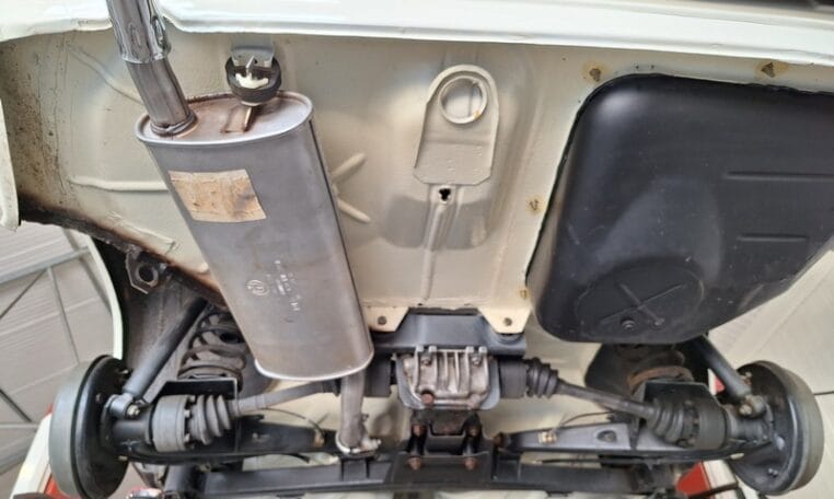 BMW 1802 Touring Wit 78000 Km Met Blauw Stof Interieur 0