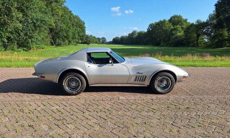 Chevrolet Corvette C3 Targa Zilver Met Zwart Leder 28000 Miles 0