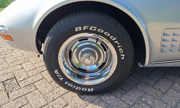 Chevrolet Corvette C3 Targa Zilver Met Zwart Leder 28000 Miles 0