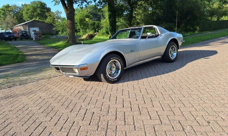 Chevrolet Corvette C3 Targa Zilver Met Zwart Leder 28000 Miles 0