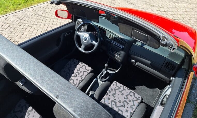VW Golf III Cabriolet 1.8 Rood Met Grijs Stof Interieur 158000 Km 0