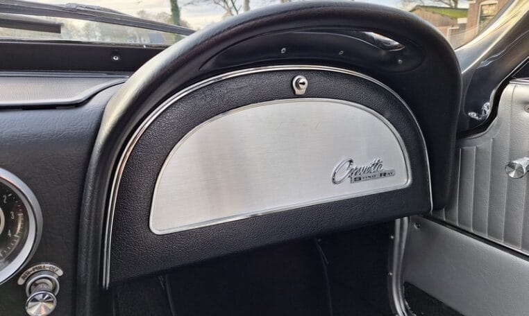 To's Voor Chevrolet Corvette C2 Cabriolet Zilver Met Zilver Leder 0