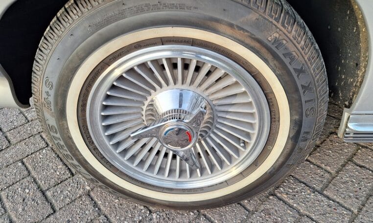 To's Voor Chevrolet Corvette C2 Cabriolet Zilver Met Zilver Leder 0