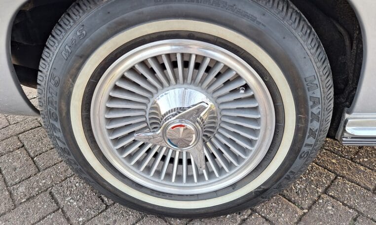 To's Voor Chevrolet Corvette C2 Cabriolet Zilver Met Zilver Leder 0