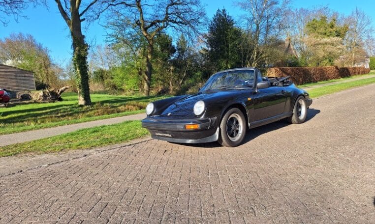 Oto's Voor Porsche 3.0 SC Cabrio Zwart Met Zwart Lederen Sportstoelen 163000 Km 0