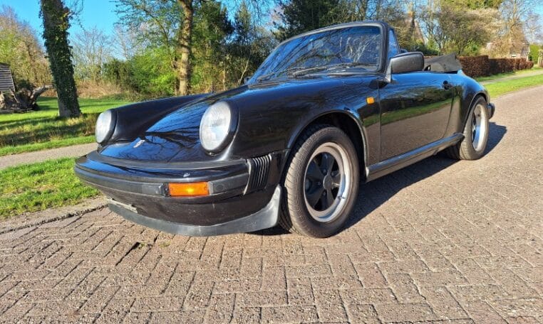 Oto's Voor Porsche 3.0 SC Cabrio Zwart Met Zwart Lederen Sportstoelen 163000 Km 0