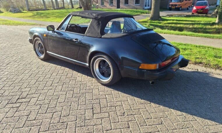 Oto's Voor Porsche 3.0 SC Cabrio Zwart Met Zwart Lederen Sportstoelen 163000 Km 0