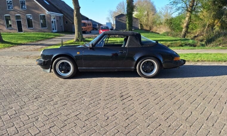 Oto's Voor Porsche 3.0 SC Cabrio Zwart Met Zwart Lederen Sportstoelen 163000 Km 0