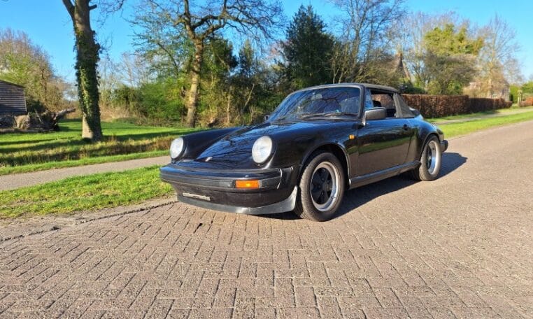 Oto's Voor Porsche 3.0 SC Cabrio Zwart Met Zwart Lederen Sportstoelen 163000 Km 0