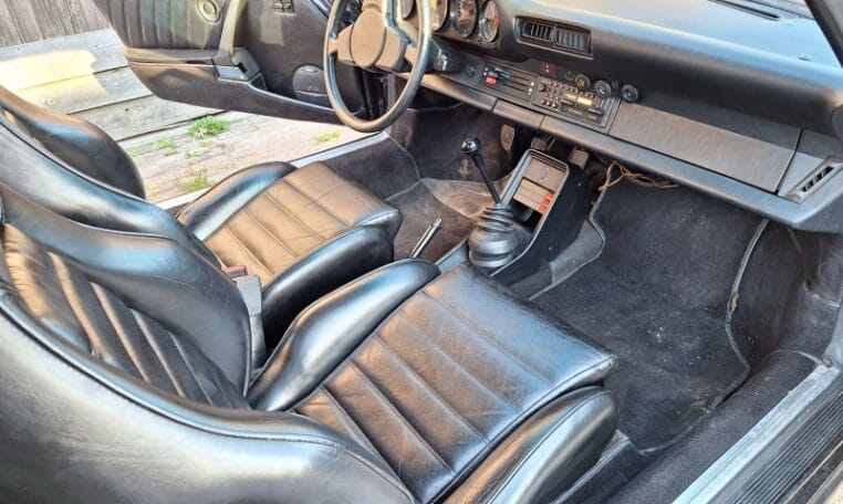 Oto's Voor Porsche 3.0 SC Cabrio Zwart Met Zwart Lederen Sportstoelen 163000 Km 0