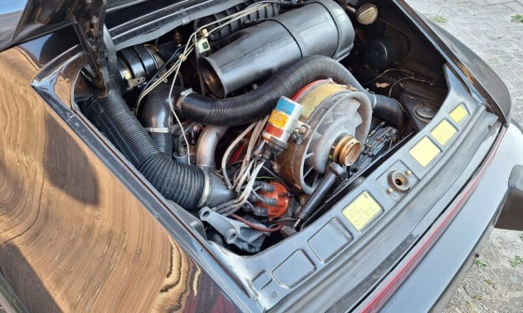 Oto's Voor Porsche 3.0 SC Cabrio Zwart Met Zwart Lederen Sportstoelen 163000 Km 0