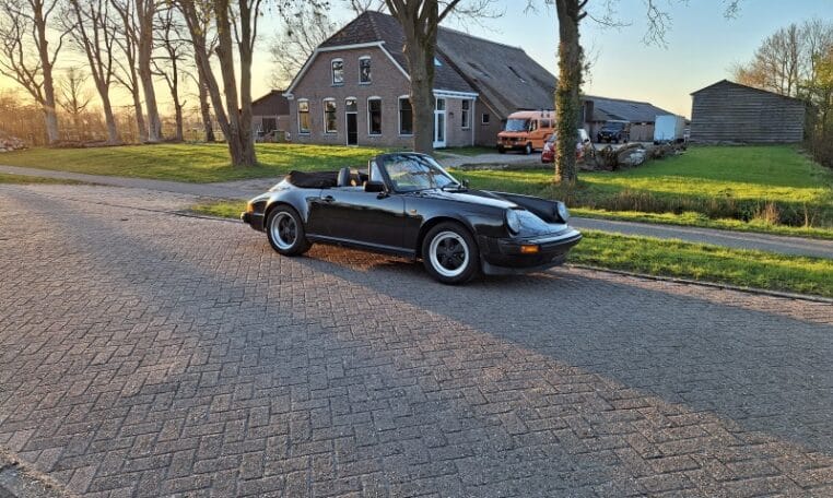 Oto's Voor Porsche 3.0 SC Cabrio Zwart Met Zwart Lederen Sportstoelen 163000 Km 0