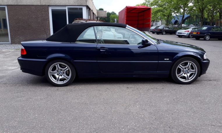 BMW 330ci Cabrio E46 Donkerblauw 50000 Km Beige Leder