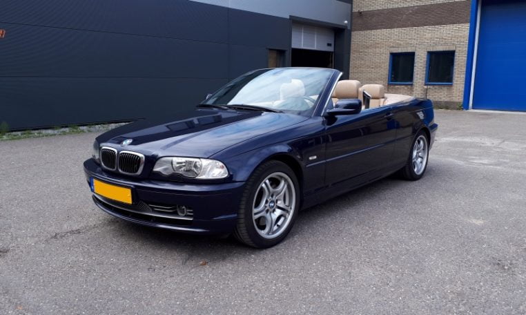 BMW 330ci Cabrio E46 Donkerblauw 50000 Km Beige Leder