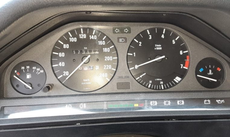 BMW 325i Coupe E30 M Tech II Delfingrijs 173000 Km 