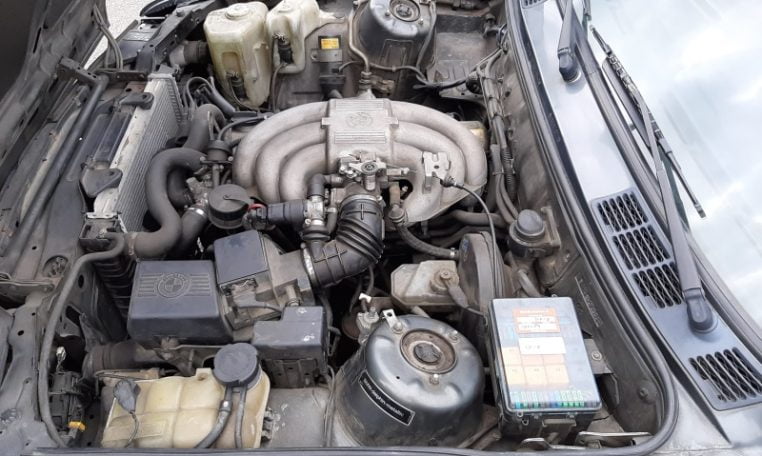 BMW 325i Coupe E30 M Tech II Delfingrijs 173000 Km 