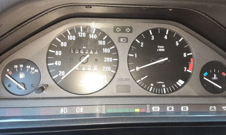 BMW 325i Cabrio E30 Last Edition Calypsoroot Metallic 106000 Km