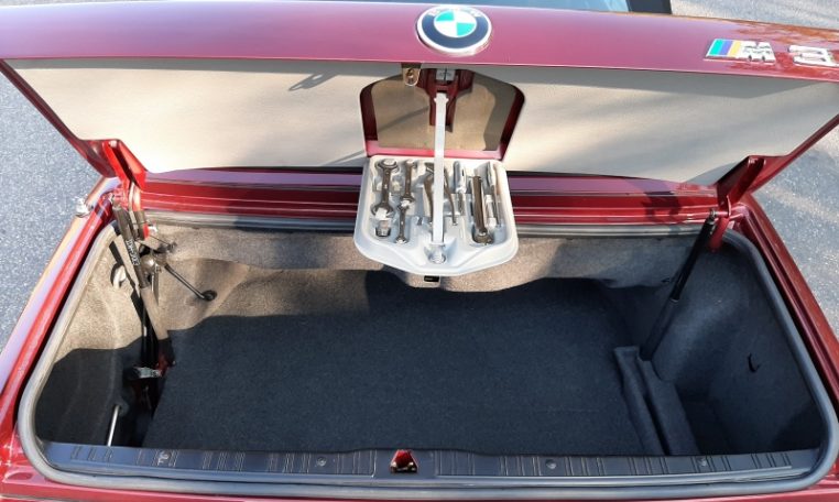 BMW 325i Cabrio E30 Last Edition Calypsoroot Metallic 106000 Km