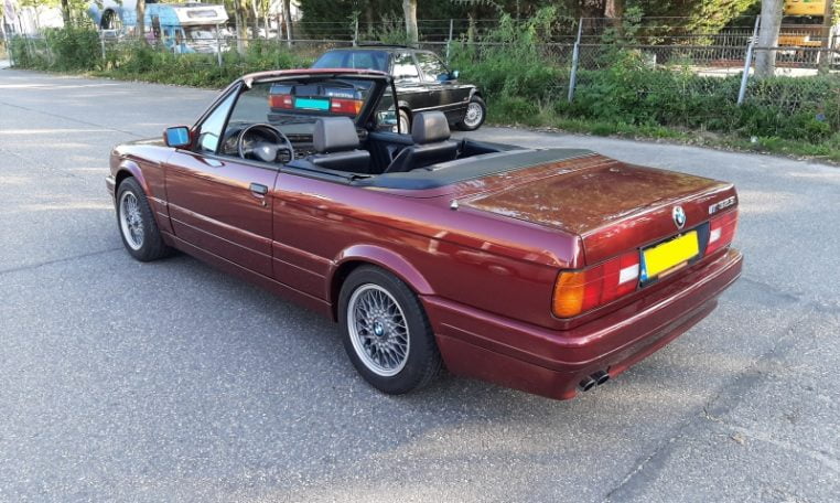 BMW 325i Cabrio E30 Last Edition Calypsoroot Metallic 106000 Km