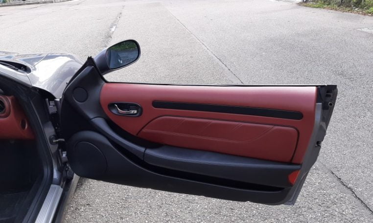 Maserati 4200 Spyder V8 Grijs Met Rood Leder 48000 Km 30000 Mijl