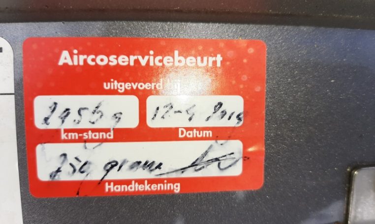 Maserati 4200 Spyder V8 Grijs Met Rood Leder 48000 Km 30000 Mijl