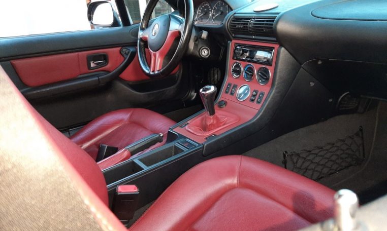 BMW Z3 3.0 Liter Saffierzwart Met Rood Leder 99000 Km