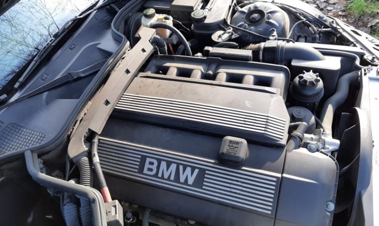 BMW Z3 3.0 Liter Saffierzwart Met Rood Leder 99000 Km