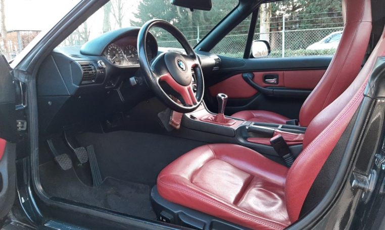BMW Z3 3.0 Liter Saffierzwart Met Rood Leder 99000 Km
