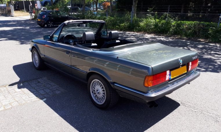 BMW 325i Cabrio E30 Delfingrijs Metallic 162000 Km Zwart Leder