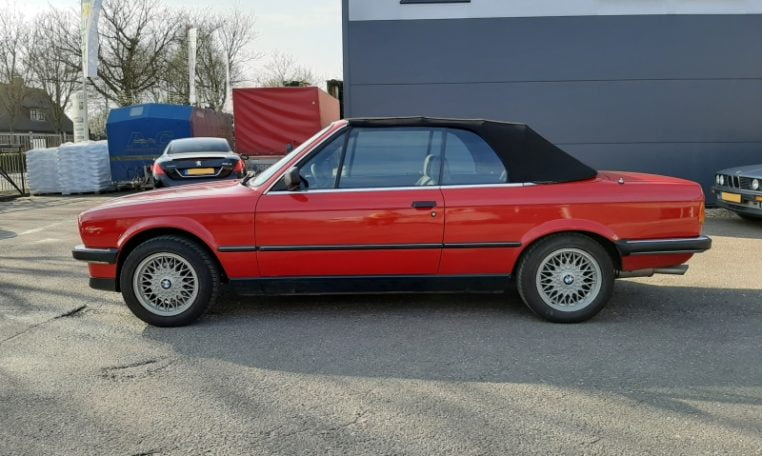 BMW 325i Cabrio E30 Zinnoberrood 182000 Km Grijs Stof Hahnentritt Interieur